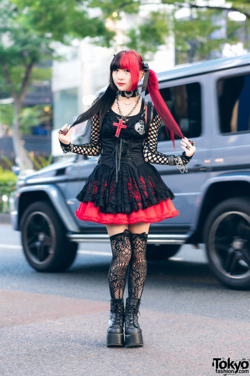 tokyo-fashion:Japanese gothic looks by 17-year-old Remon and...