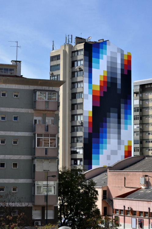 escapekit:Chrome Colour SpectrumsArgentinian-Spanish artist...