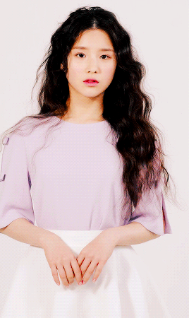loona loona 1/3 femaleidolsedit femaleidol heejin hyunjin haseul vivi mine gifs