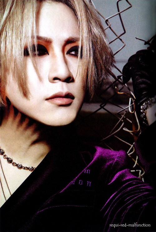 requi-red-malfunction:RUKI - ROCK AND READ 078 - edit