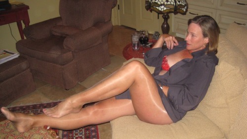 Mrs L Pantyhose