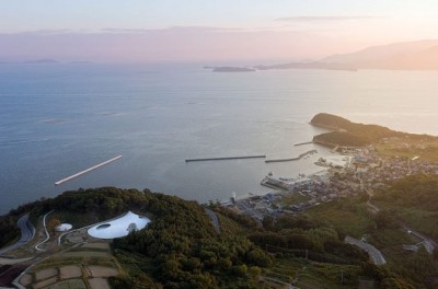 architags:<br /><br />Teshima Art Museum. Ryue Nishizawa  Rei Naito. Japan. images  Iwan Baan<br />