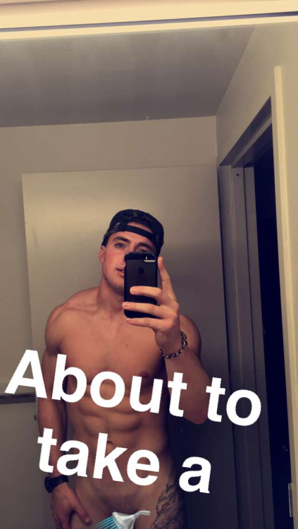 mystraightfriend:snapboysbaited:Jonny, 20. From San Diego,...