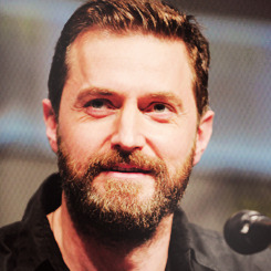 richards-smile:Richard Armitage at The Hobbit Panel at San...