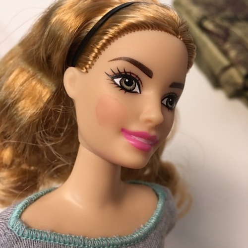 curvy mtm barbie