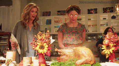 Résultat de recherche d'images pour "thanksgiving supergirl"