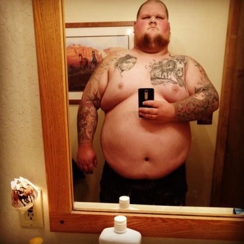 kingofomerta:Progression of my uncontrollable weight gain from...