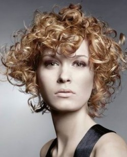 Curly Hairstyles Pictures Prom Wavy Wedding Medium Curly Bob