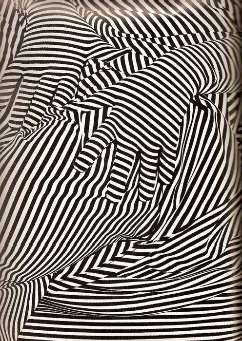 American Apparel - Hands, Op Art