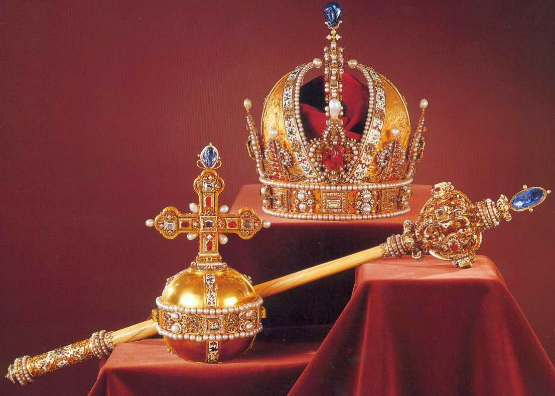 visit the crown jewels