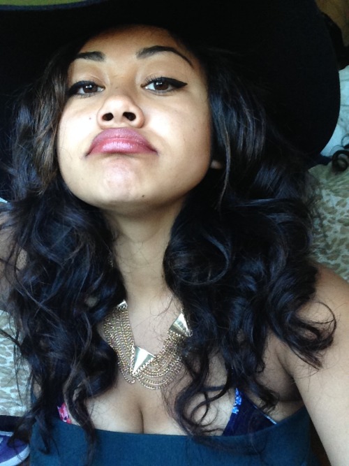 laurynnochill:selfie girlz 2k14I really need you guys to...