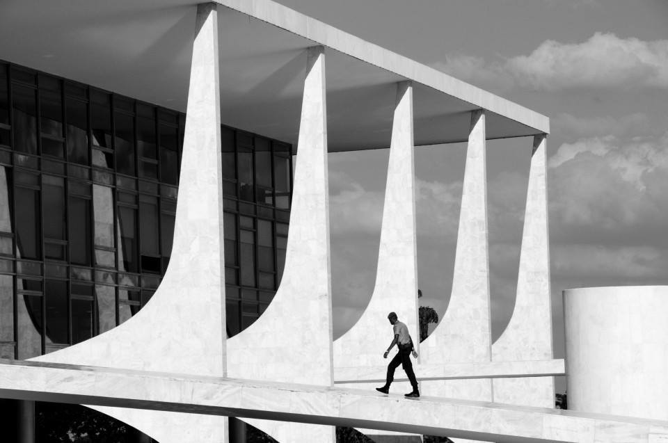 DARLING, DREAM - Palacio de Planalto designed by Oscar Niemeyer