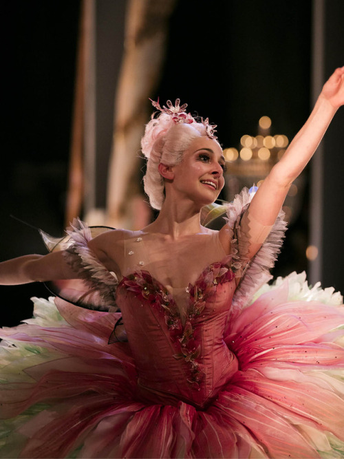 tutu-fangirl:Artists of The Australian Ballet in The Sleeping...