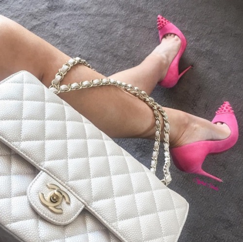 pink heels on Tumblr