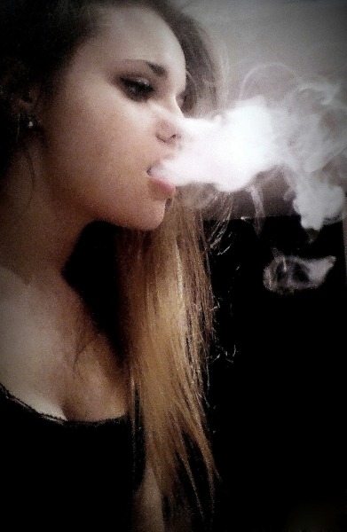smoke shisha