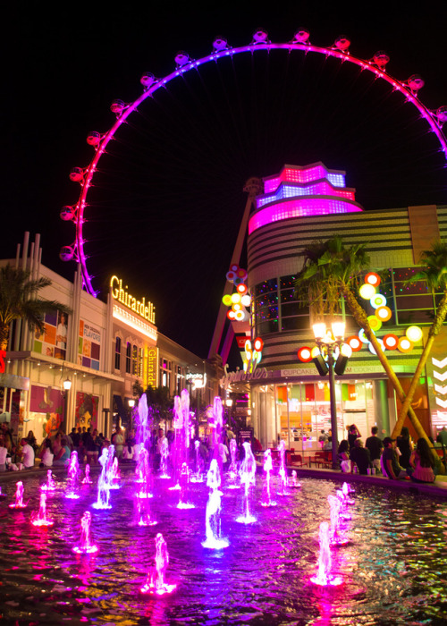 lasvegas:Prepare your weekend for a little #Vegas.