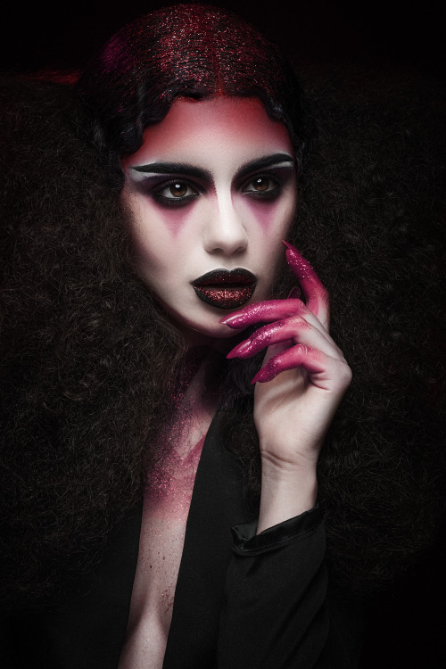 vampire makeup