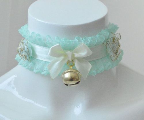 mooncakespastel:Adorable choker accessories.