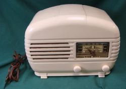 @Vintage Radios