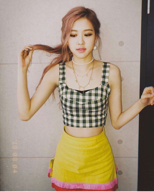 iwantthatkpopbody:블랙핑크 로제 - BLACKPINK Rosé