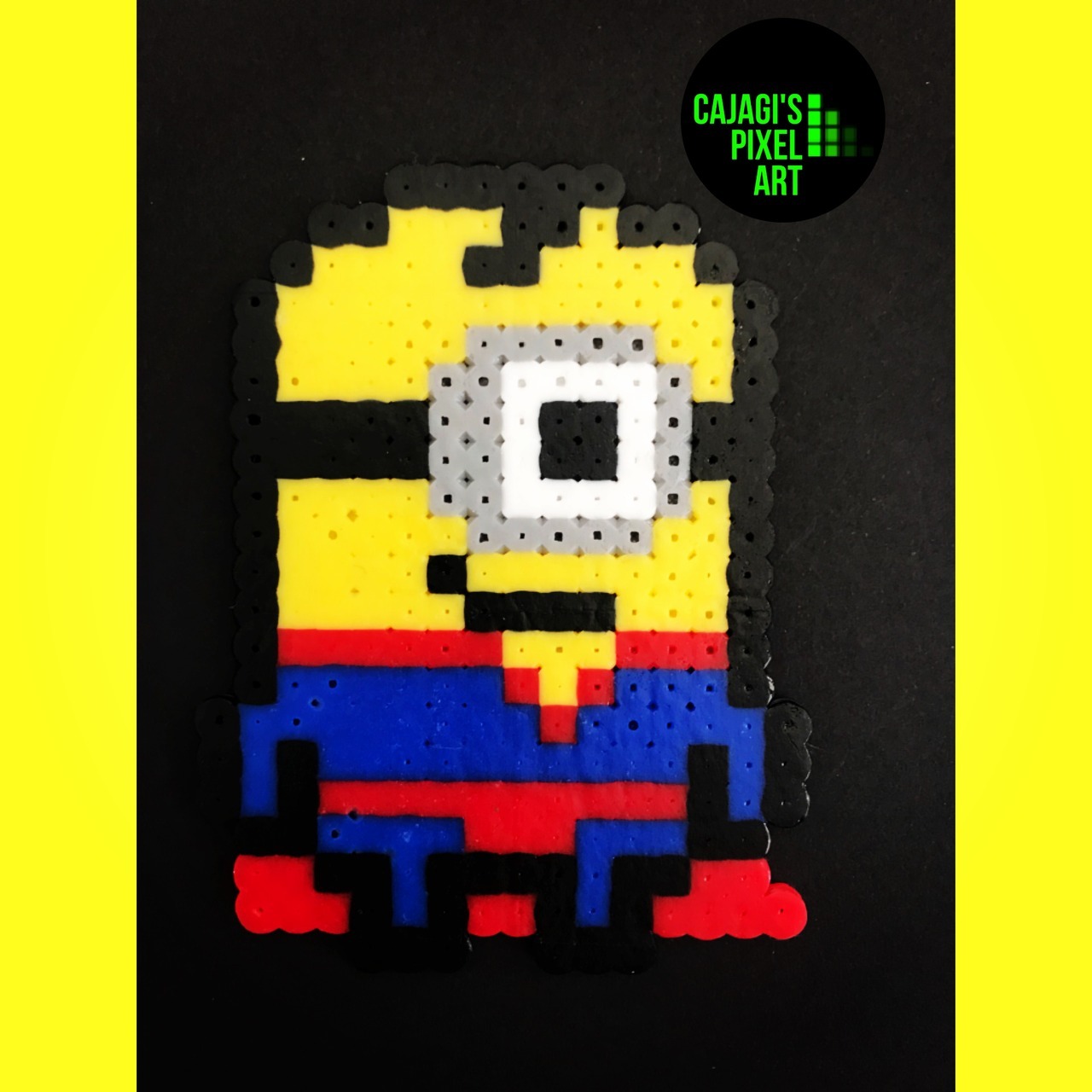 Cajagis Pixel Art Minion Superman
