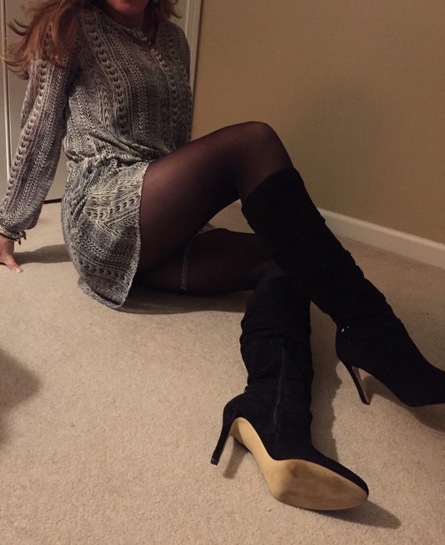 sexyhotwife4me:One of my followers asked for photos of me in my...