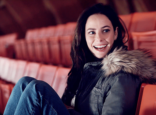 kaya scodelario + scodders - Page 3 F10cb35a4a9e01acc797e34cf41957e3b7c9526c