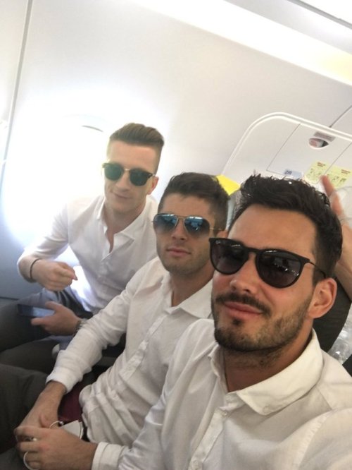 from twitter marco reus christian pulisic roman bürki borussia dortmund bvb marco has new sunglasses