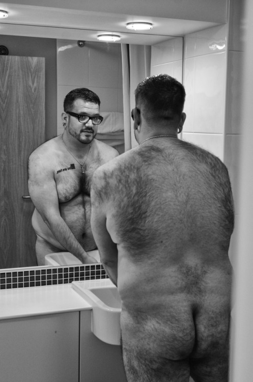 bearhotel:This is a photo from my archive - to see the full...