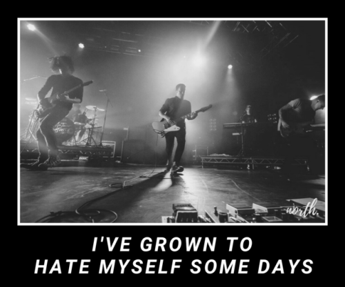 stcktoyourgunsx:Deaf Havana // Pretty Low[Photo by @...