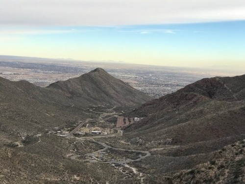 vaneglitterlover:El Paso, TXLove the view