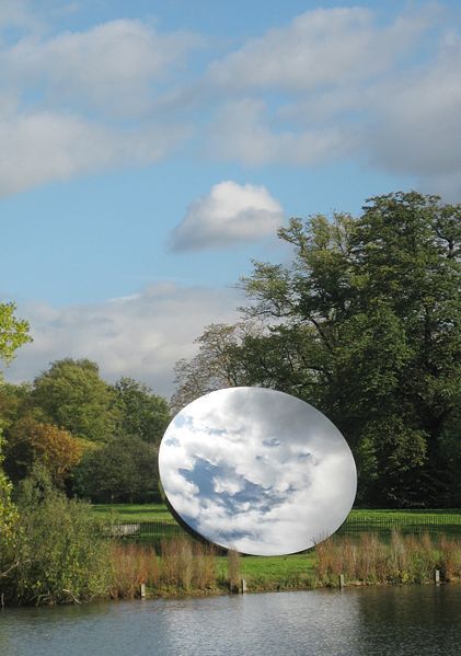 surrealismart:Sky Mirror2001Anish Kapoor