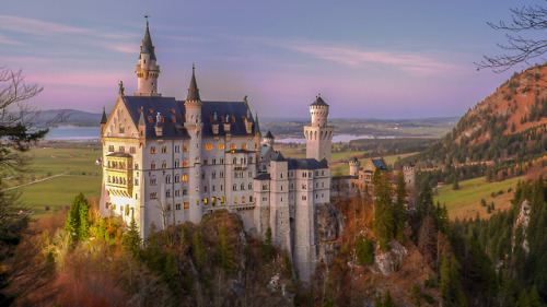 breathtakingdestinations:Neuschwanstein - Germany (by Markus...