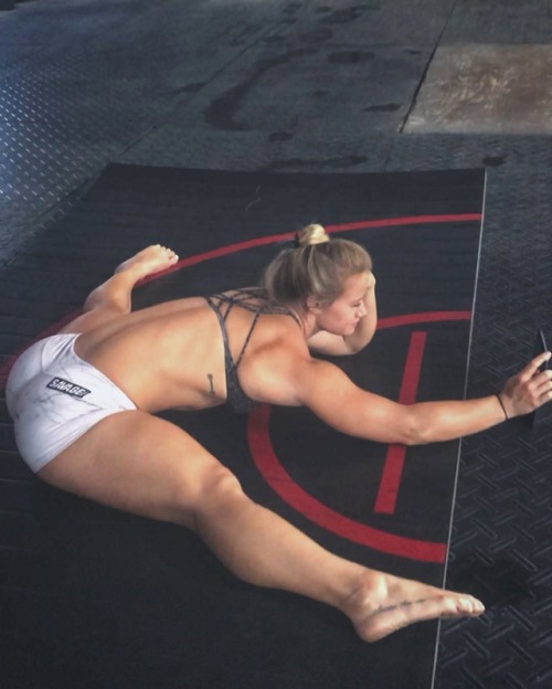 crossfit-babe:Dani Elle Speegle Crossfit Babe