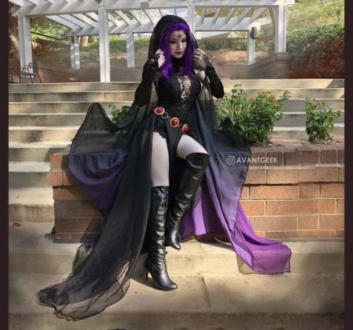 whybecosplay:Raven (Teen Titans) by Olivia Mears