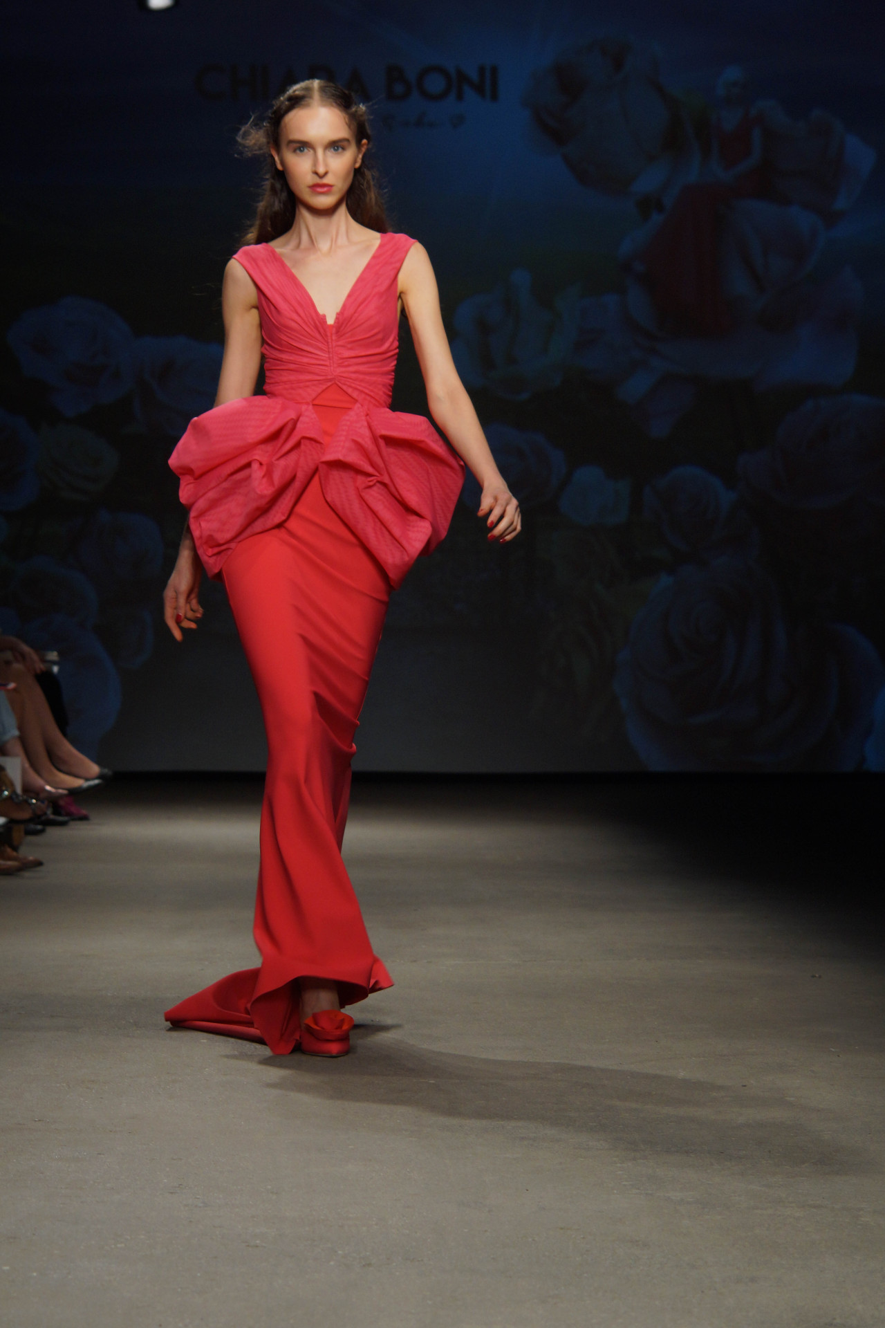 fdm LOVES || FashionDailyMag - the red bow. CHIARA BONI | la petite ...