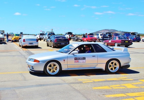 hirocimacruiser:GTR parking only. That BCNR33 in the last pic...