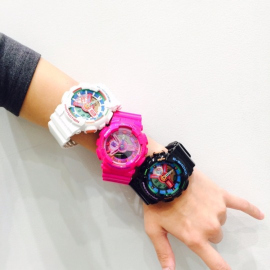 有型男~CASIO G-SHOCK CRAZY COLORS GA-110MC-4 粉桃彩霸魂Baby-G 黑金