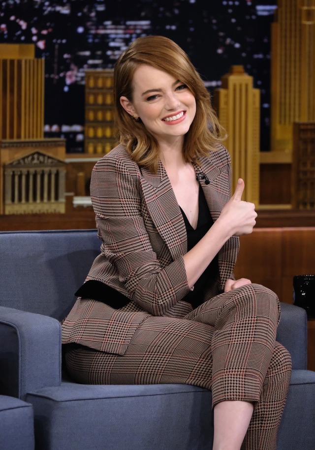 emma stone throwbacks — December 1, 2016: Emma at ‘The Tonight Show with...