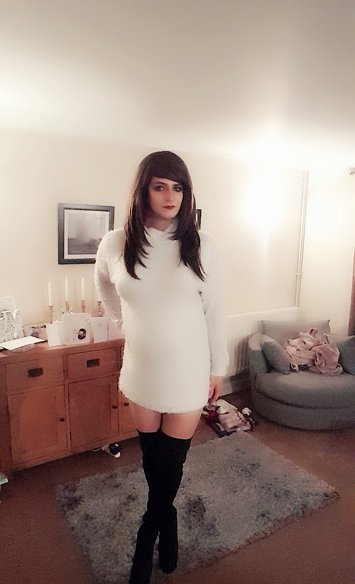 young teen spread leg Hot ring girls