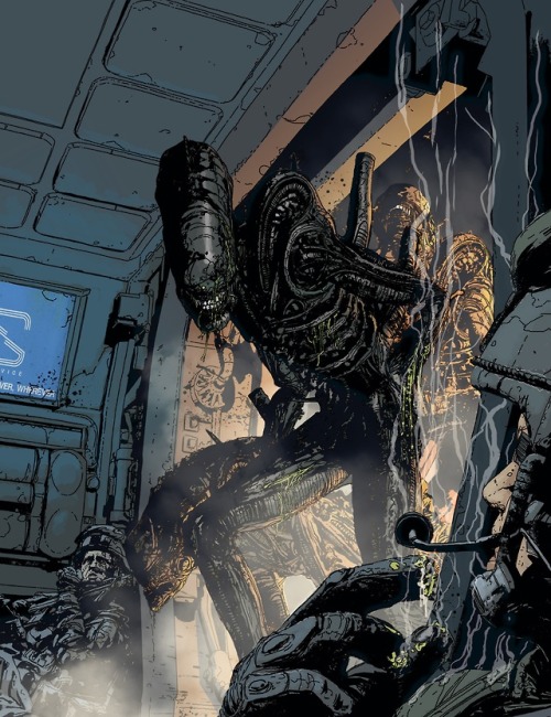 avpcentral:The Xenomorphs on the attack in Aliens: Defiance....