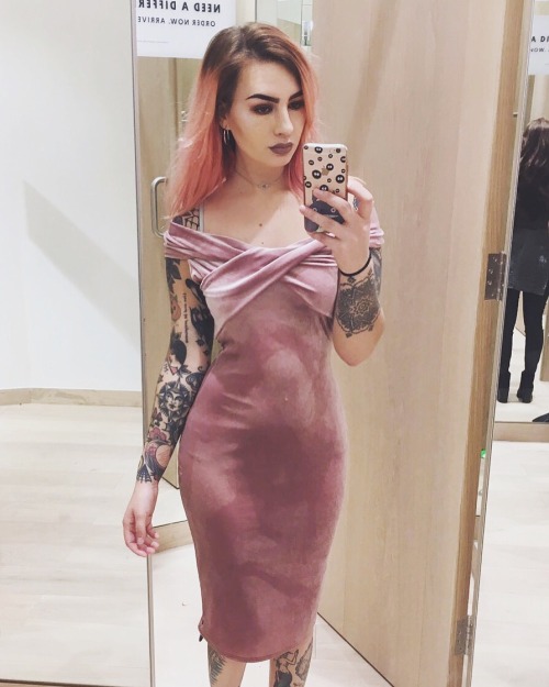 girls with tattoos tattooed girls traditional tattoos mandala tattoo alternative girls girls with piercings pierced girls velvet dress topshop pink hair pastel hair pale