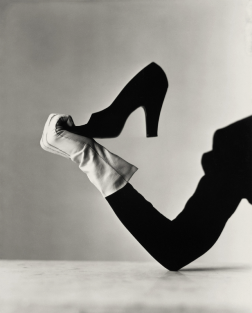 kvetchlandia:Irving Penn      Glove and Shoe, New York City   ...