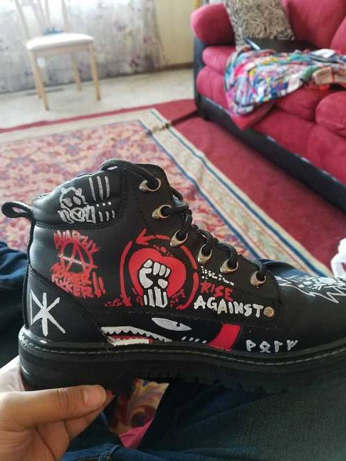 Design my boots in punk rock style. Does anyone think what...