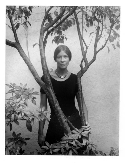 zzzze:IMOGEN CUNNINGHAMALICE MARIE AND MY TREE, 1972Vintage...