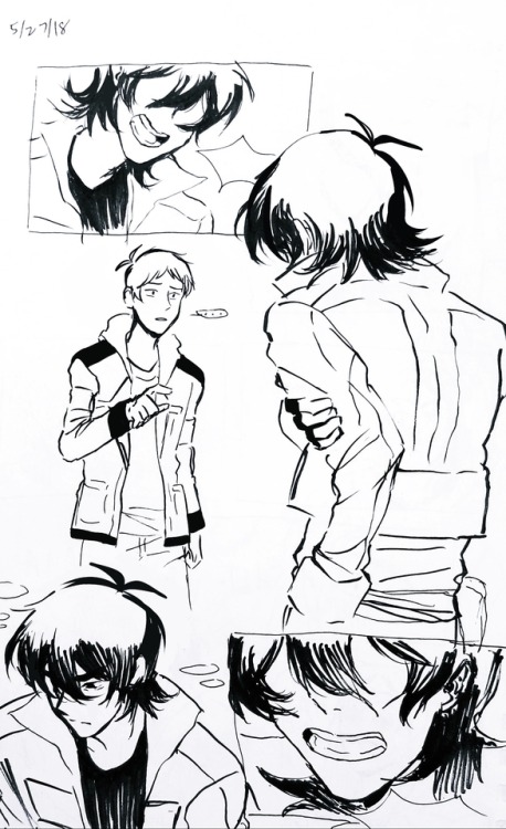 om-nommz:short klance comics i did in my sketchbook dont...