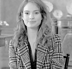 lily james stock Tumblr_inline_nn23e8i5Gt1sccn28_500