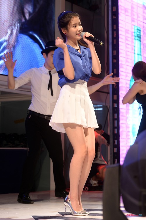 poppyent:[On the Event] IU, HITE and Lovely Cute & Navy