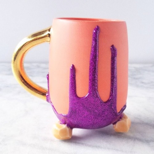 sosuperawesome:Glitter Mugs, by Katie Marks on EtsySee our...