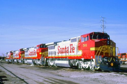 qstation:For Warbonnet Wednesday:ATSF #501, and sisters, (all...